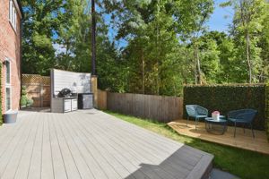 Photo 18- click for photo gallery